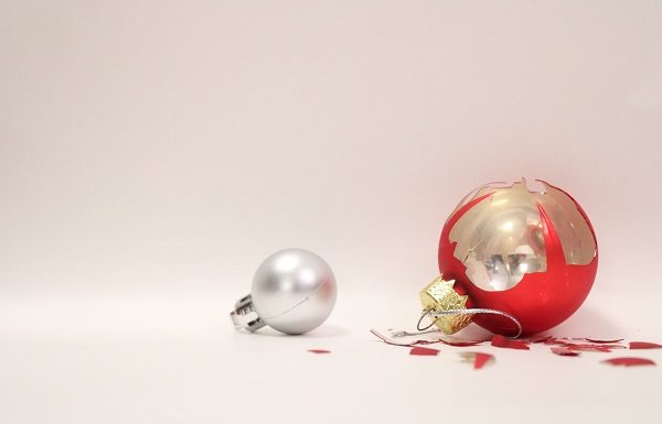 An image of a broken ornament